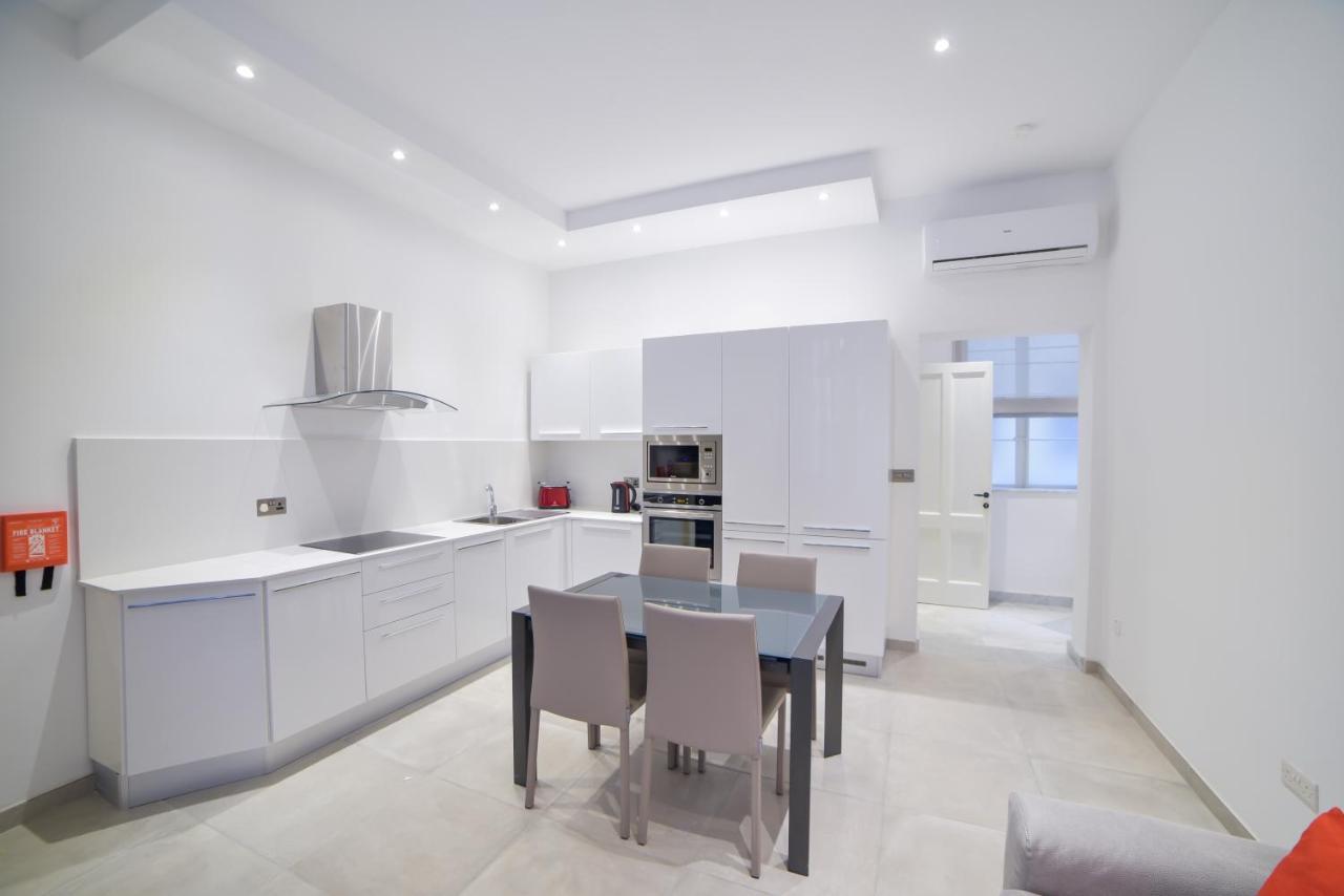Ca2- City Central Apartment 2 Флориана Экстерьер фото